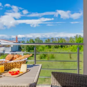  Apartman Enona